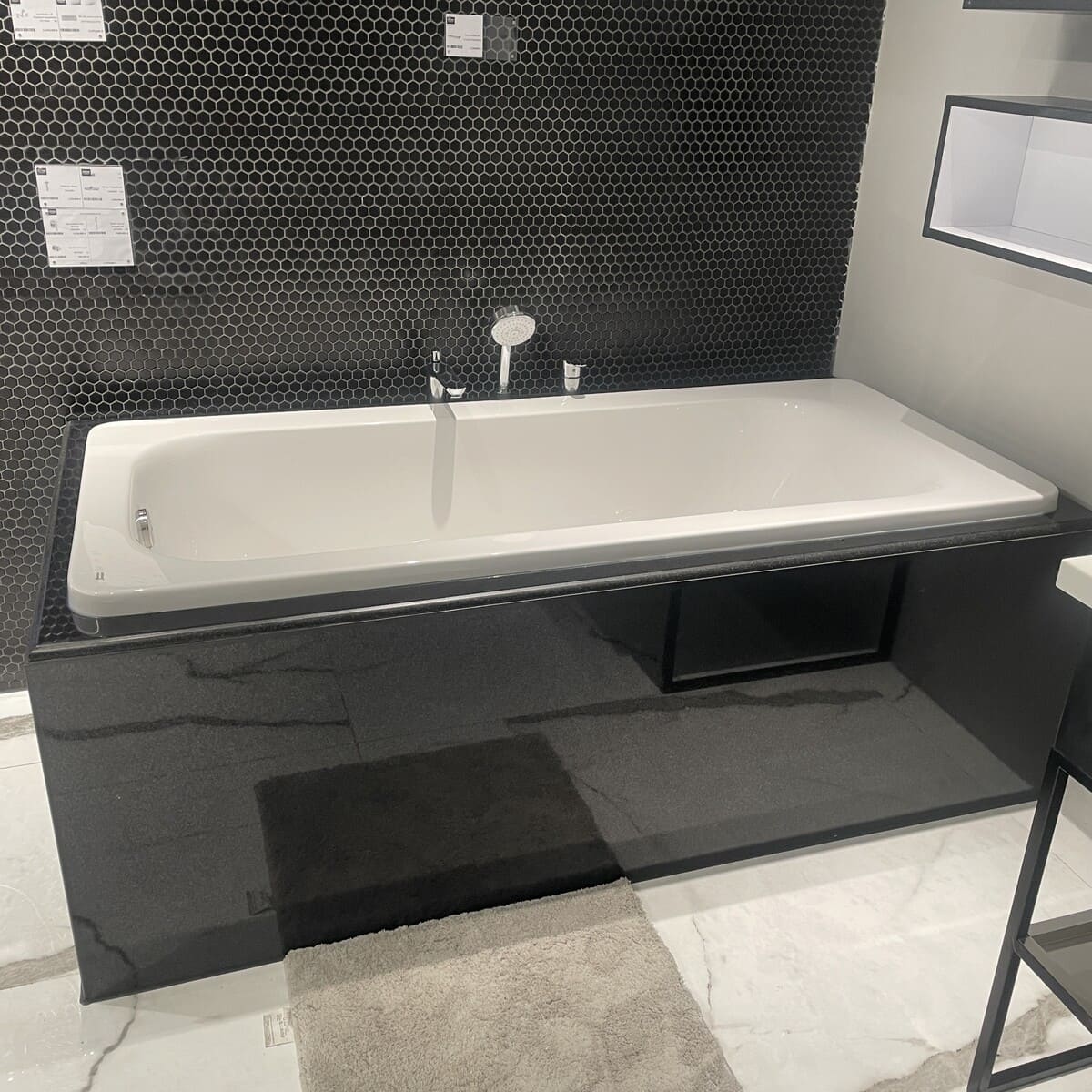 Bồn tắm xây American Standard 70270P-WT (70270PWT) Active 1.7m (Bộ xả)