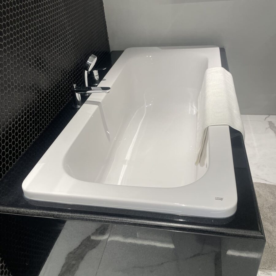 Bồn tắm xây American Standard 70270P-WT (70270PWT) Active 1.7m (Bộ xả)