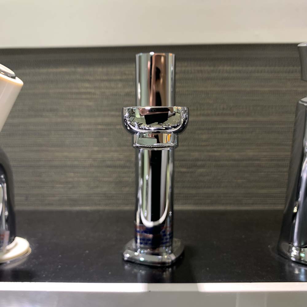 Vòi chậu lavabo lạnh Caesar B076C