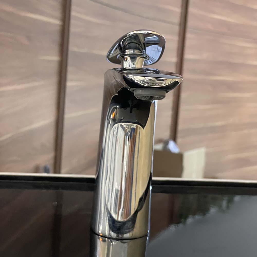 Vòi chậu lavabo nóng lạnh Caesar B810CU