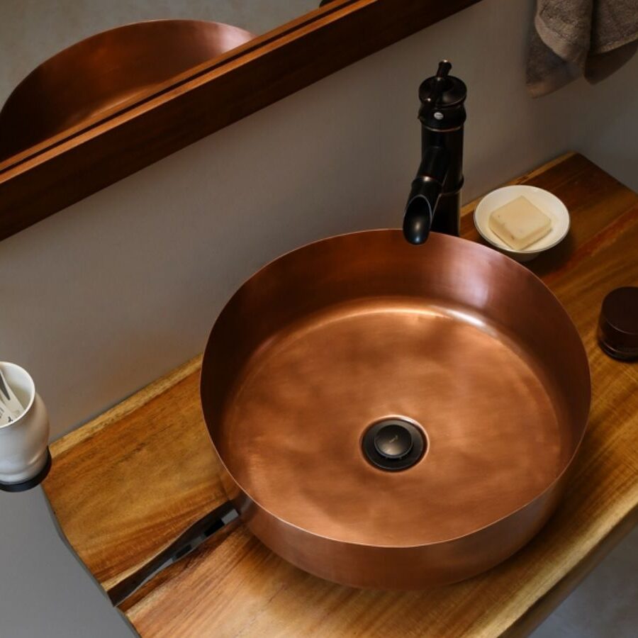 Chậu lavabo đặt bàn Kanly bằng đồng BL5022