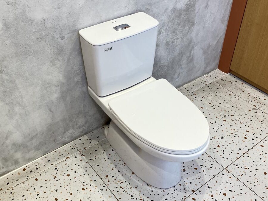 Bồn cầu 2 khối INAX C-514VAN (C514VAN) nắp đóng êm