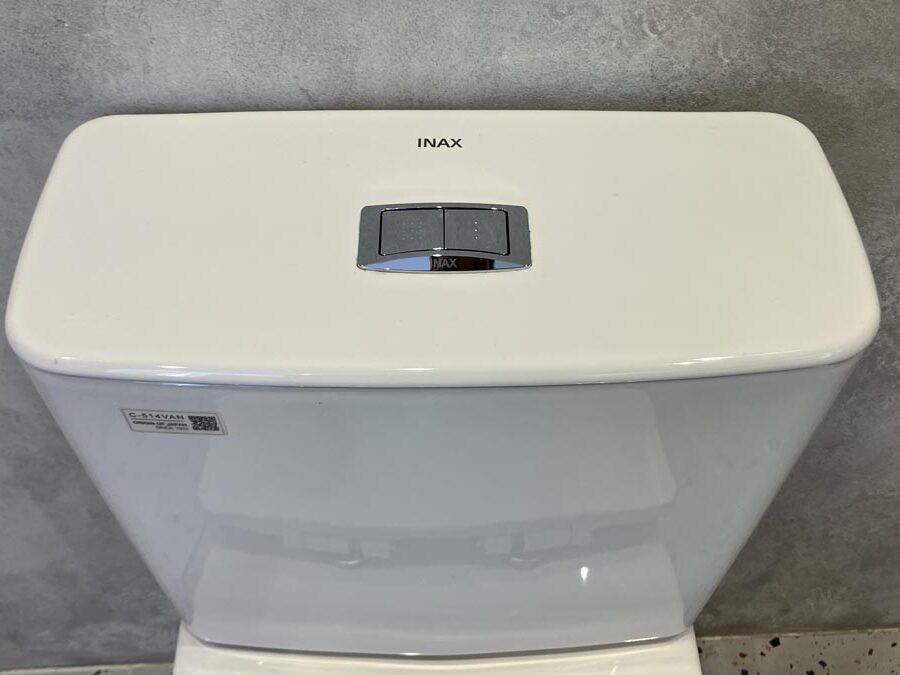 Bồn cầu 2 khối INAX C-514VAN (C514VAN) nắp đóng êm