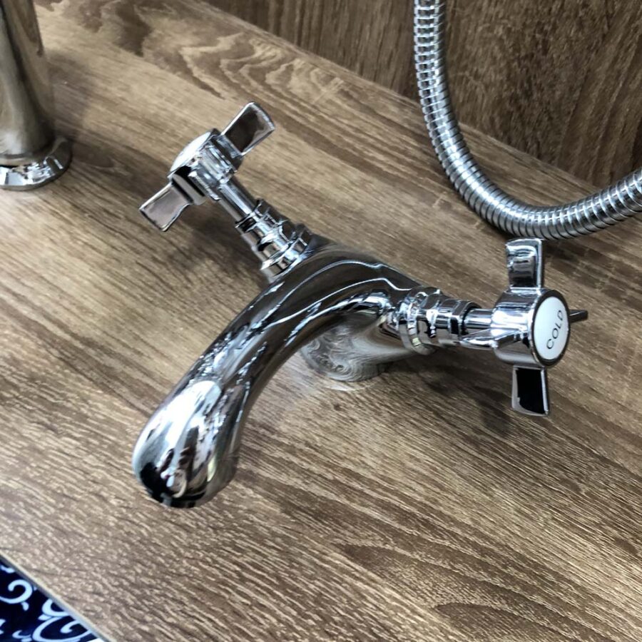 Vòi chậu lavabo nóng lạnh Kanly CHV05