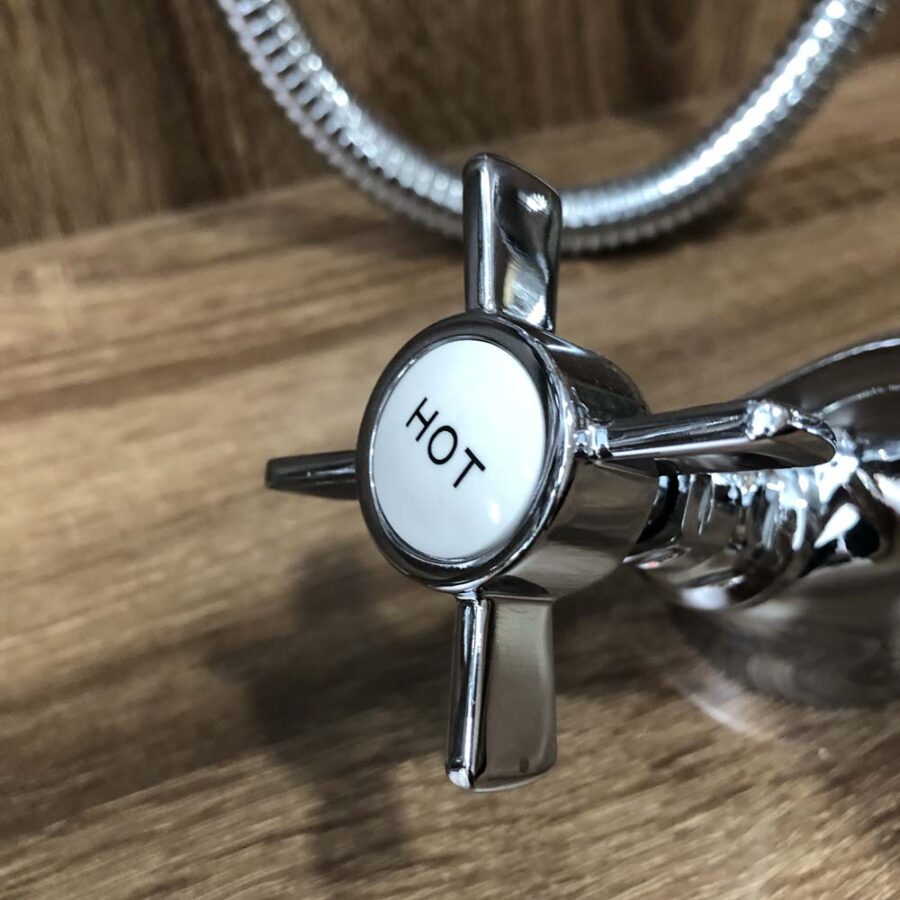 Vòi chậu lavabo nóng lạnh Kanly CHV05