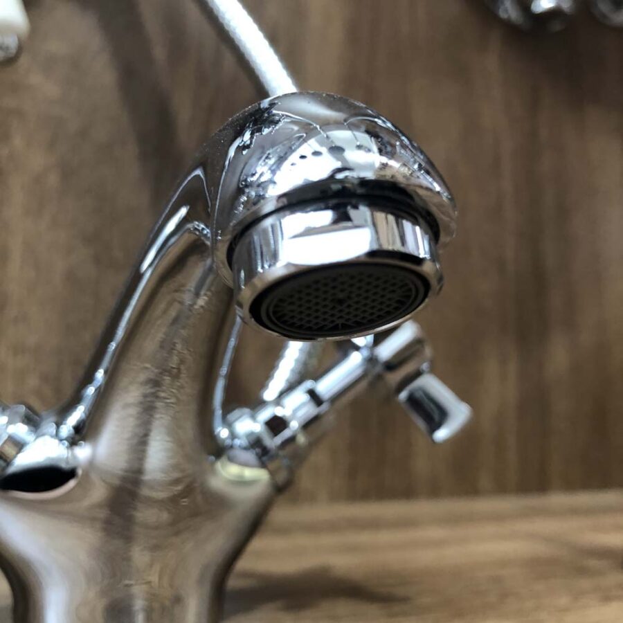 Vòi chậu lavabo nóng lạnh Kanly CHV05