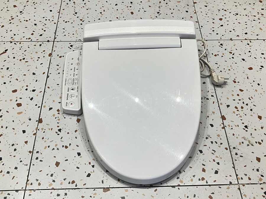 Nắp rửa điện tử INAX thông minh CW-KB22AVN (CWKB22AVN)