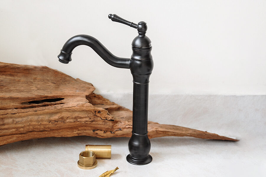 Vòi lavabo thân cao bằng đồng Kanly GCA15B nóng lạnh