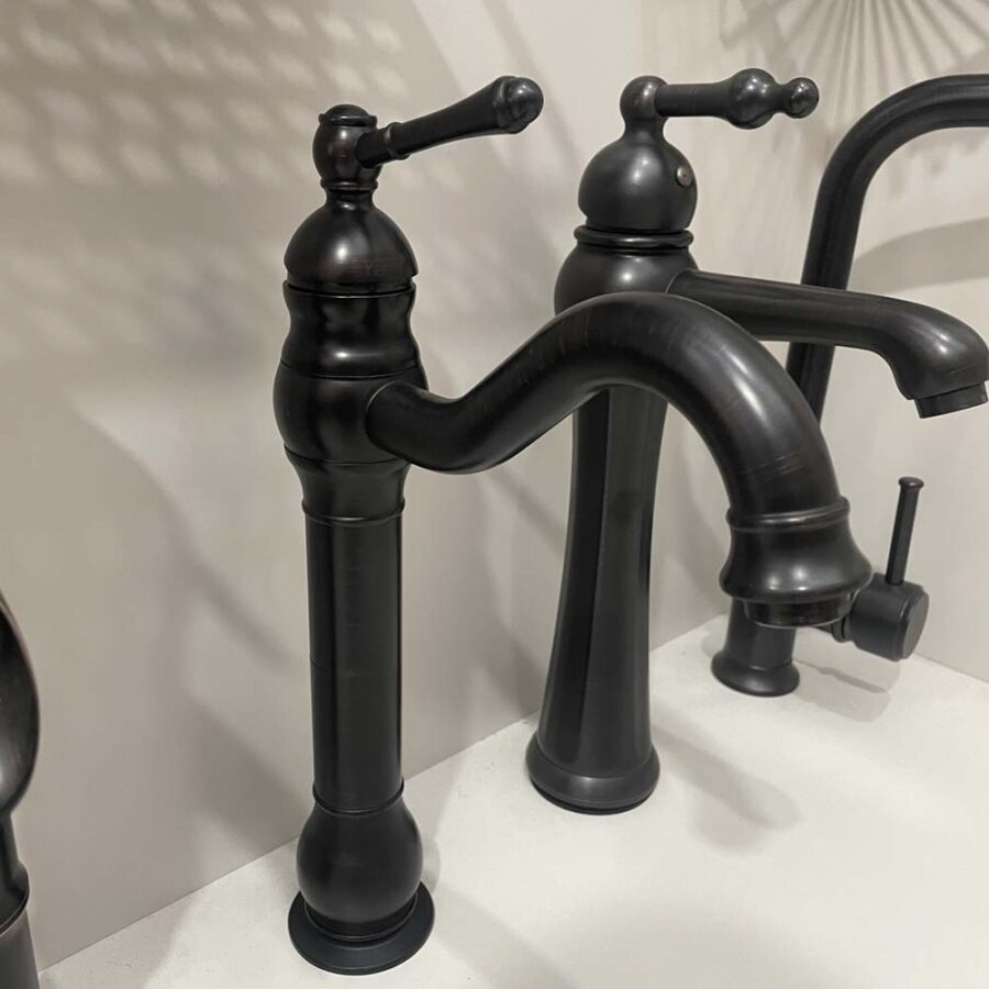 Vòi lavabo thân cao bằng đồng Kanly GCA15B nóng lạnh