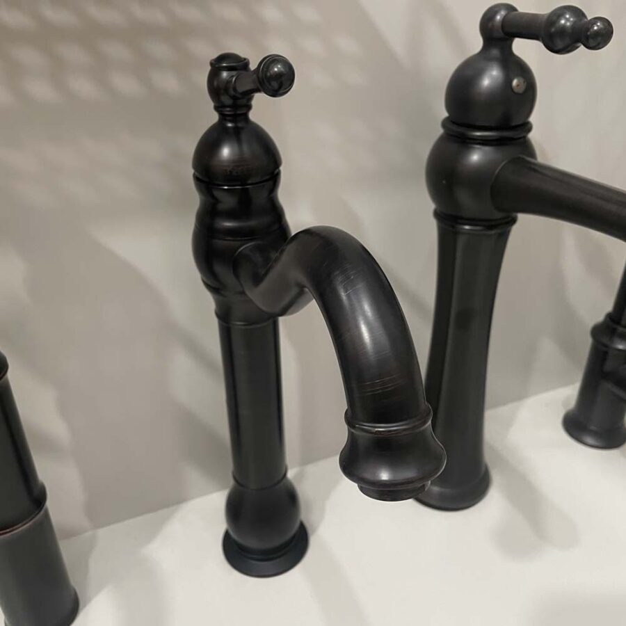 Vòi lavabo thân cao bằng đồng Kanly GCA15B nóng lạnh
