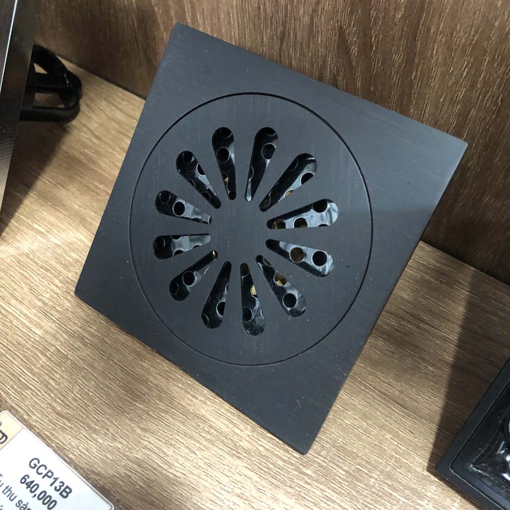 Phễu thoát sàn bằng đồng 10x10cm Kanly GCP13B