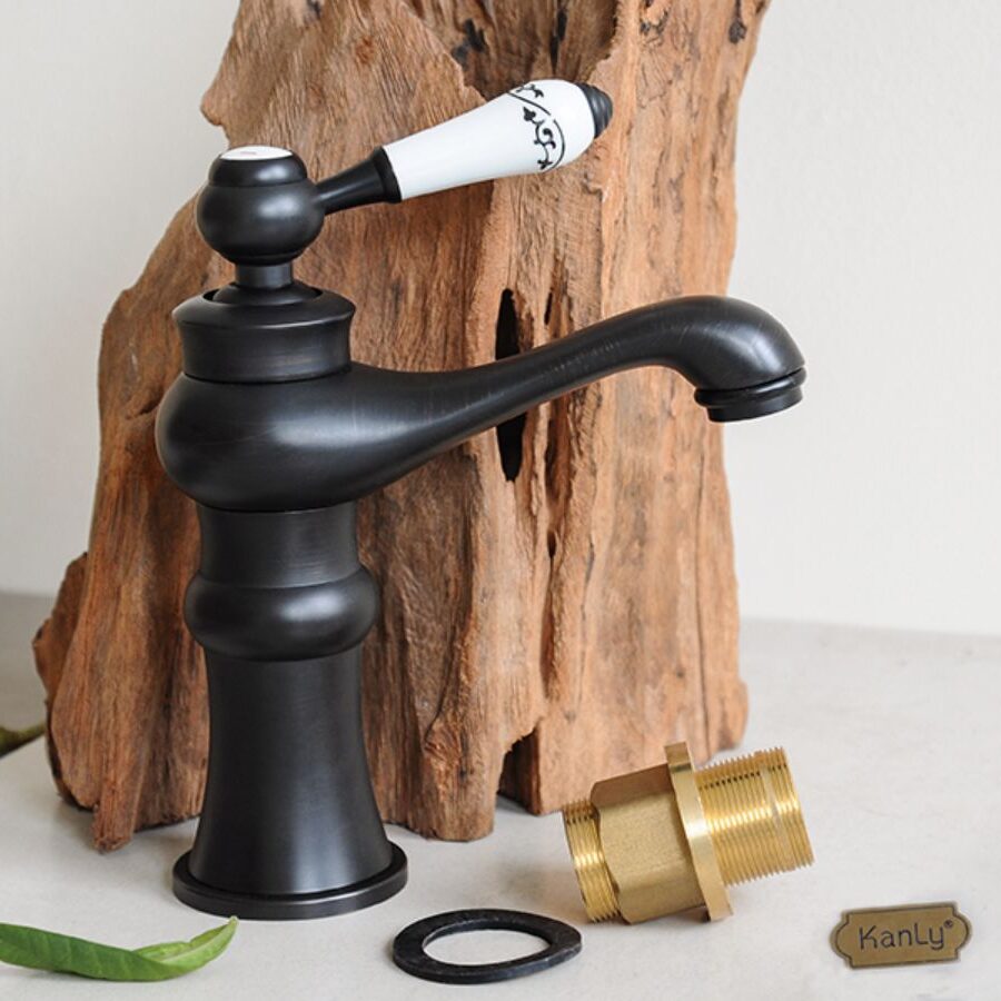 Vòi chậu lavabo nóng lạnh bằng đồng Kanly GCV03B