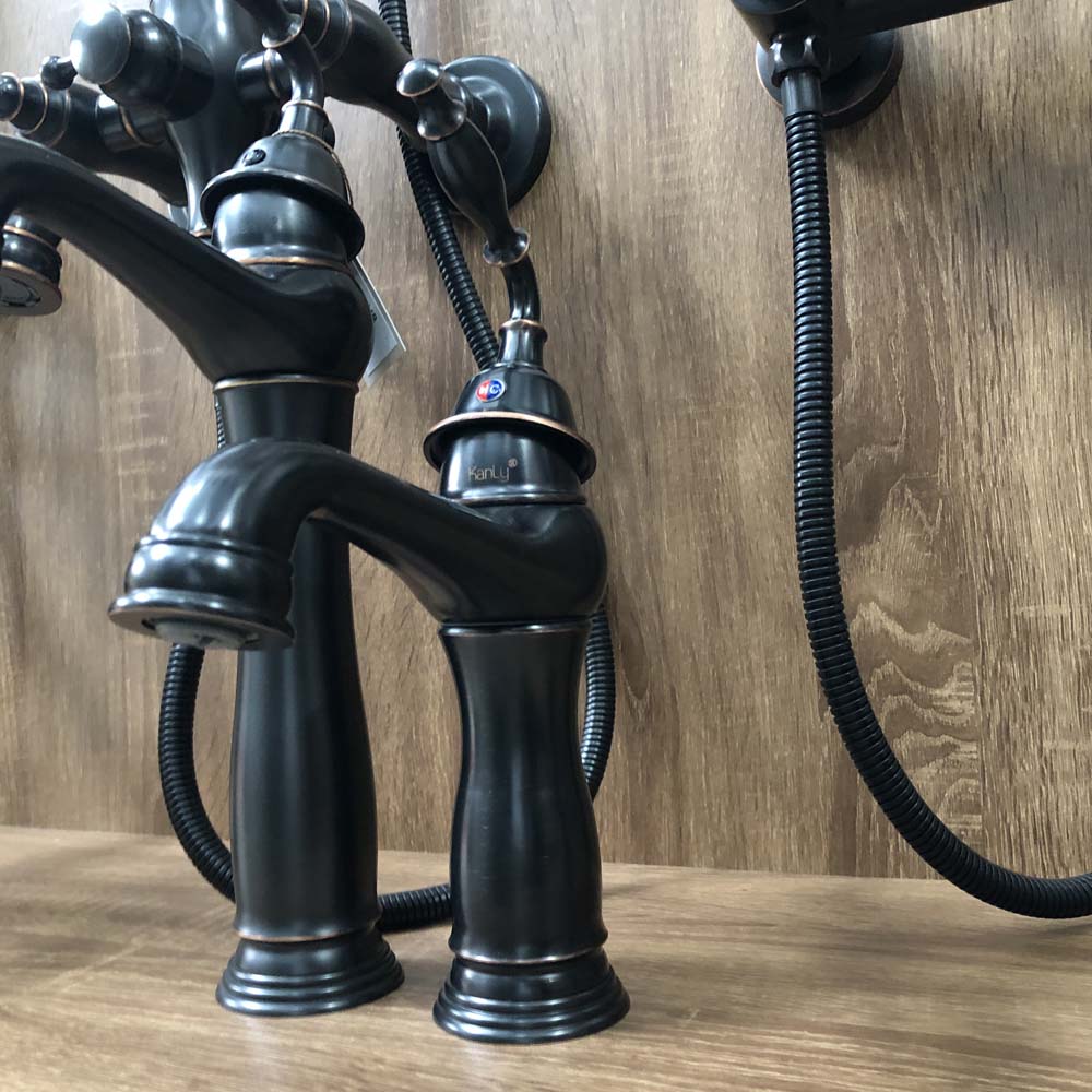 Vòi chậu lavabo nóng lạnh bằng đồng Kanly GCV14B