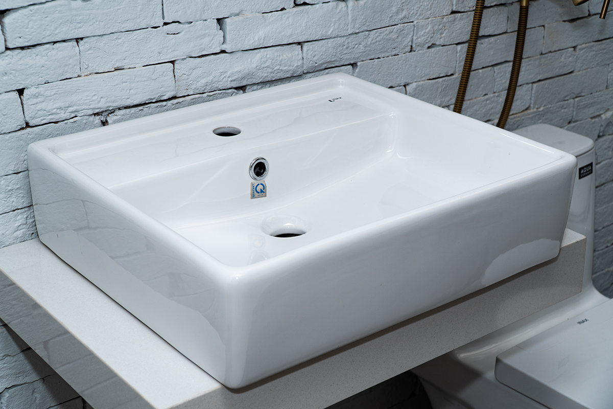 Chậu rửa lavabo đặt bàn INAX L-293V (L293V) (L-293VFC)