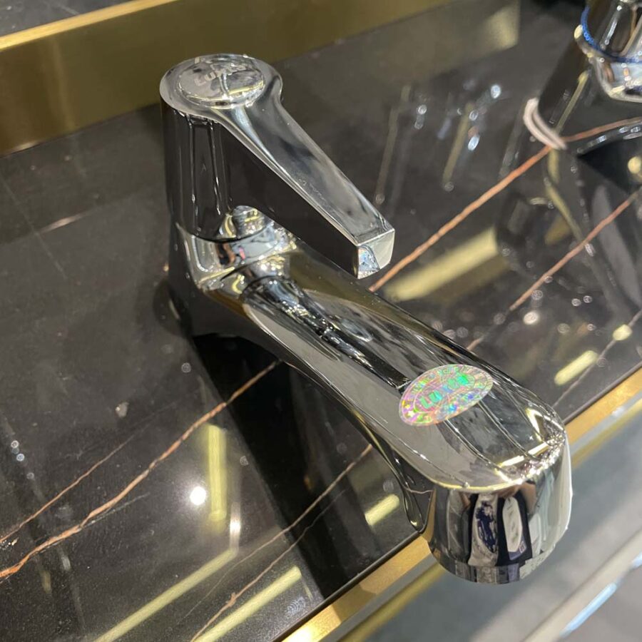 Vòi chậu lavabo lạnh Luxta L1104V