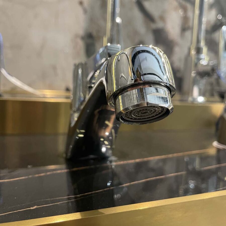 Vòi chậu lavabo lạnh Luxta L1104V