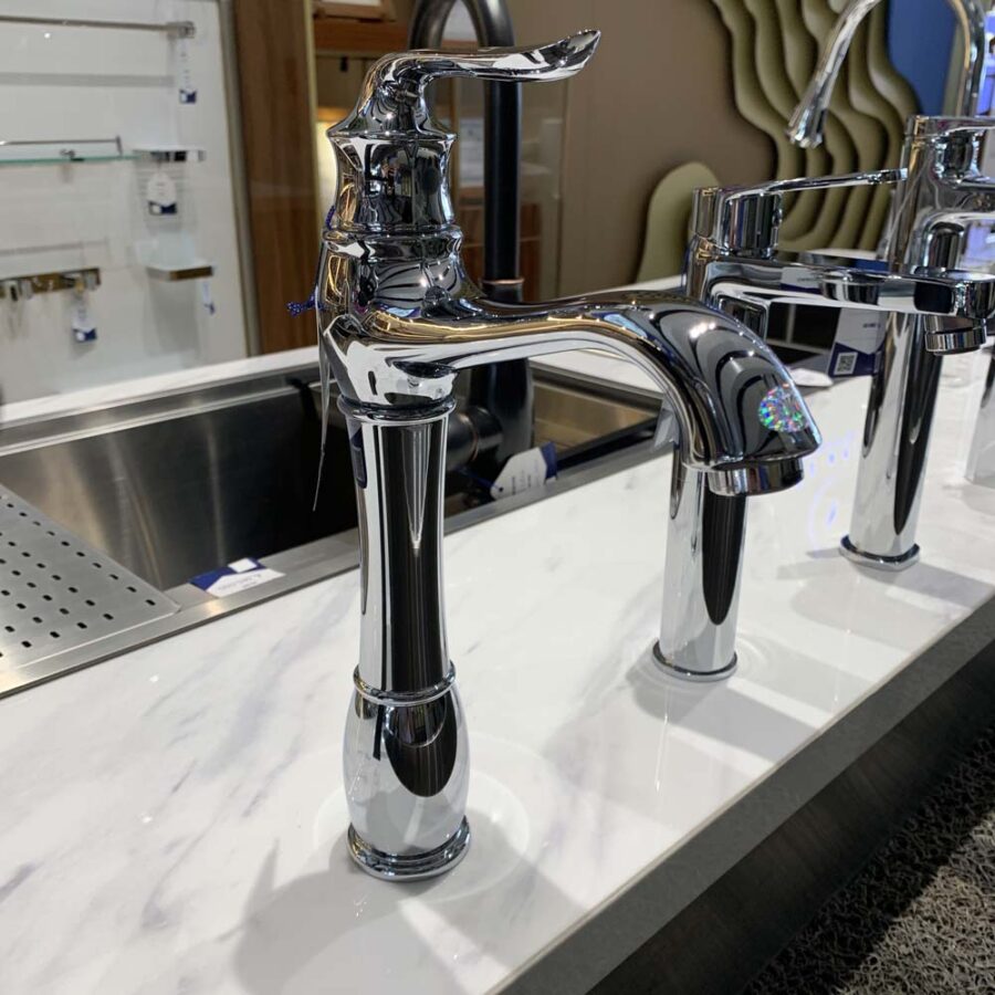 Vòi chậu lavabo nóng lạnh Luxta L1218B