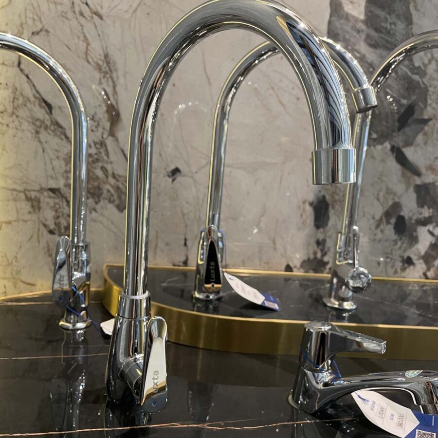 Vòi bếp lạnh Luxta L3116T3