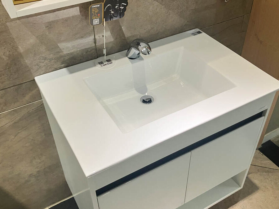 Chậu lavabo dương vành Caesar LF5032