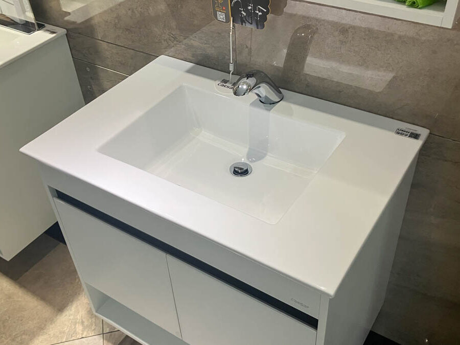 Chậu lavabo dương vành Caesar LF5032