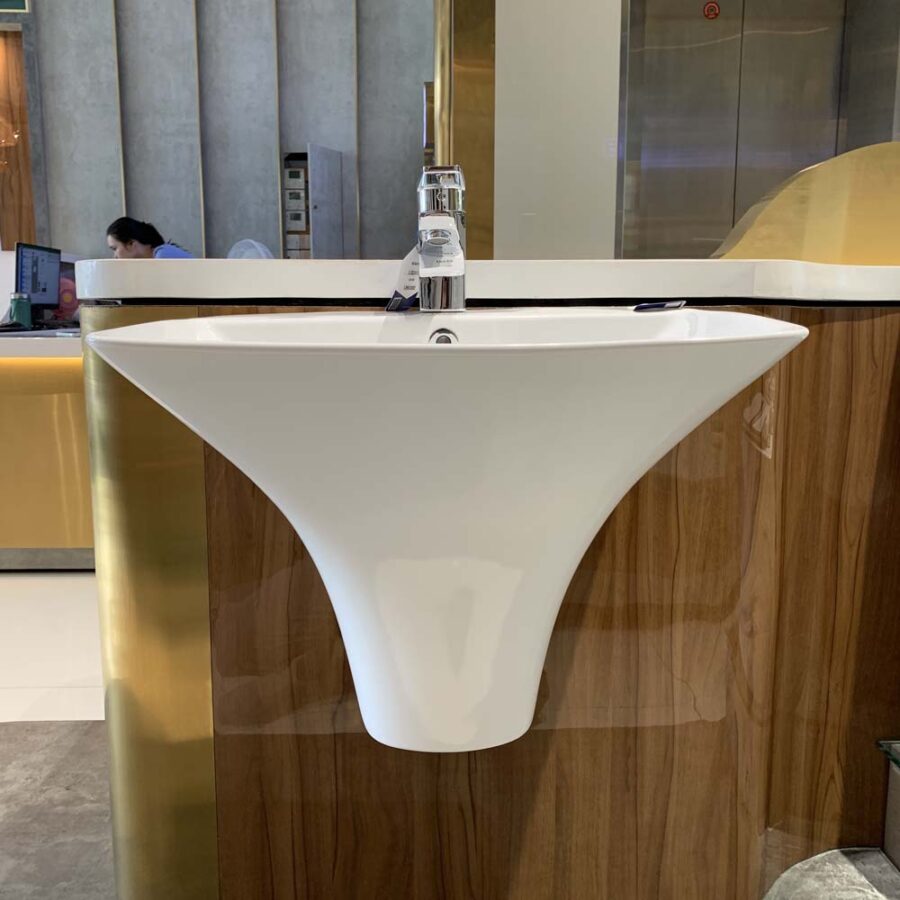 Chậu rửa mặt lavabo treo tường Luxta LL-103B