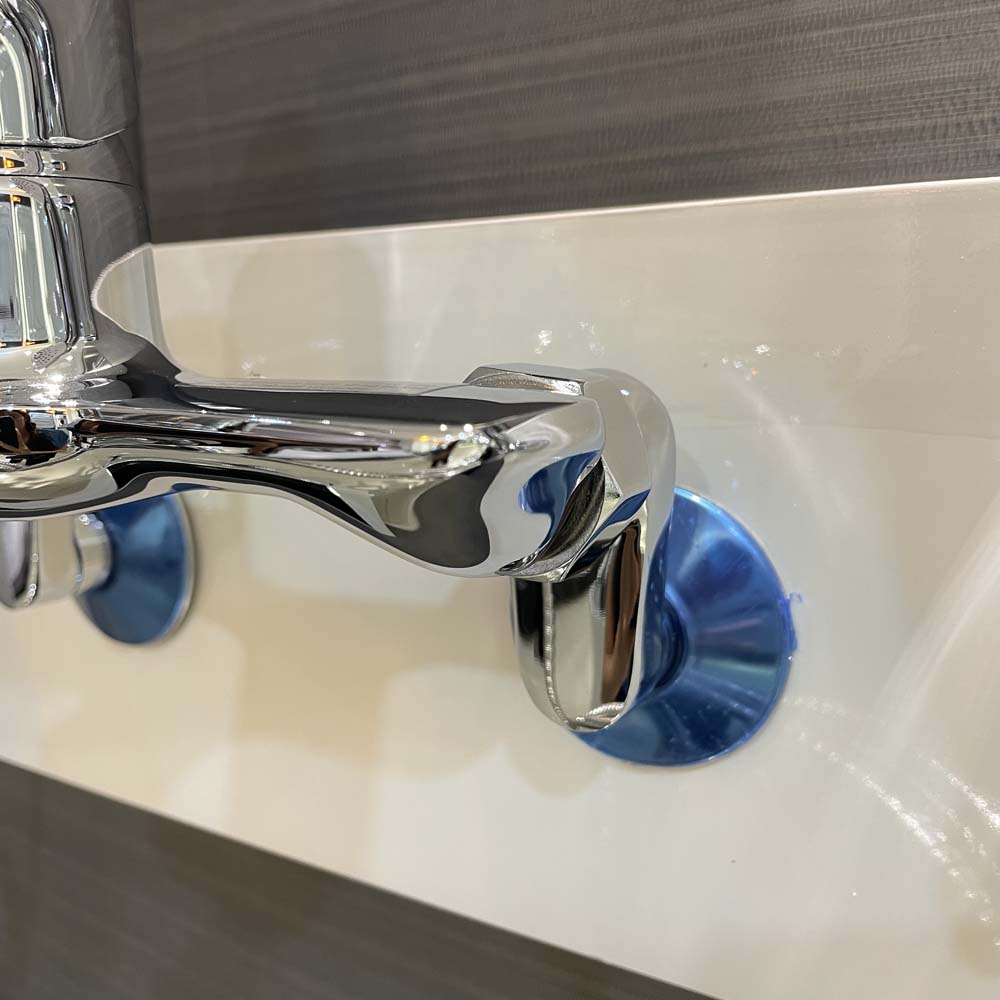 Bộ vòi sen tắm nóng lạnh Caesar S773C