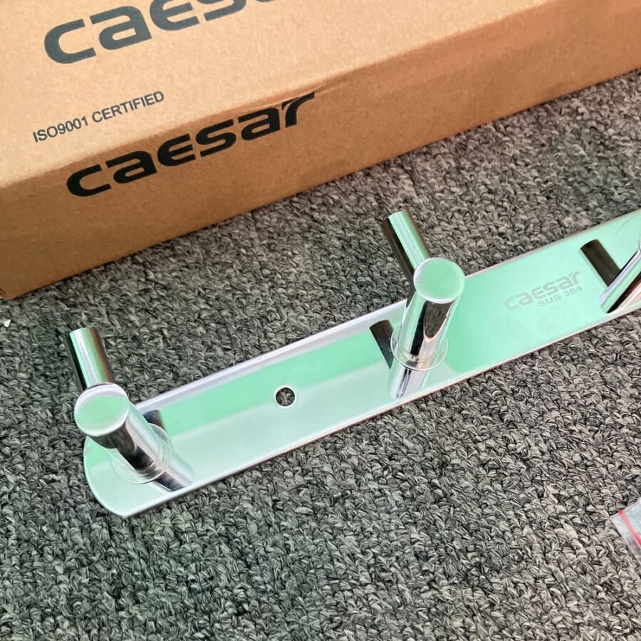 Móc áo Caesar ST857