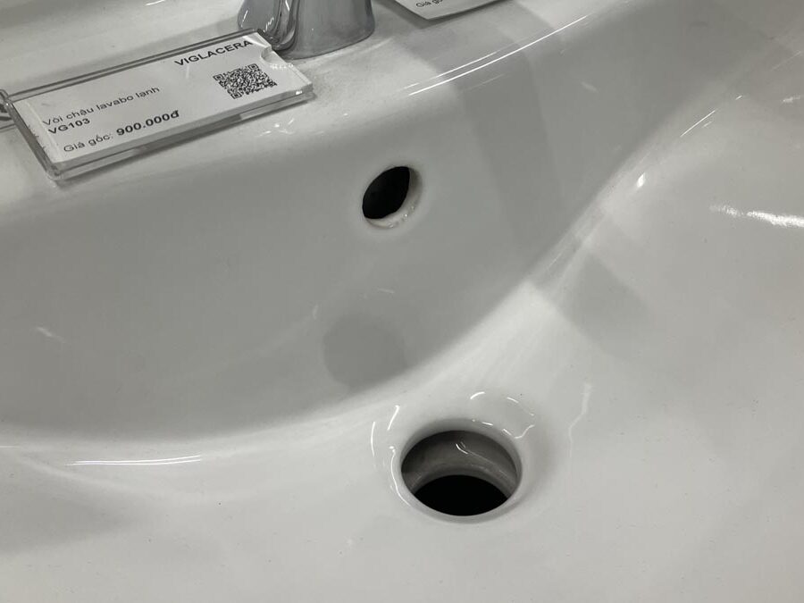 Chậu rửa lavabo treo tường Viglacera V39