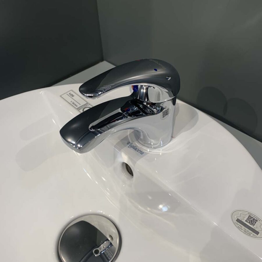 Vòi chậu lavabo nóng lạnh Viglacera VG104