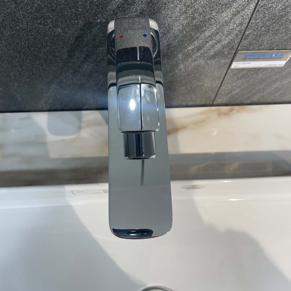 Vòi chậu lavabo nóng lạnh Viglacera VG142.1